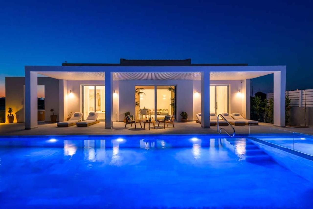 Seashore Beachfront Villa Lakhaniá Exterior foto