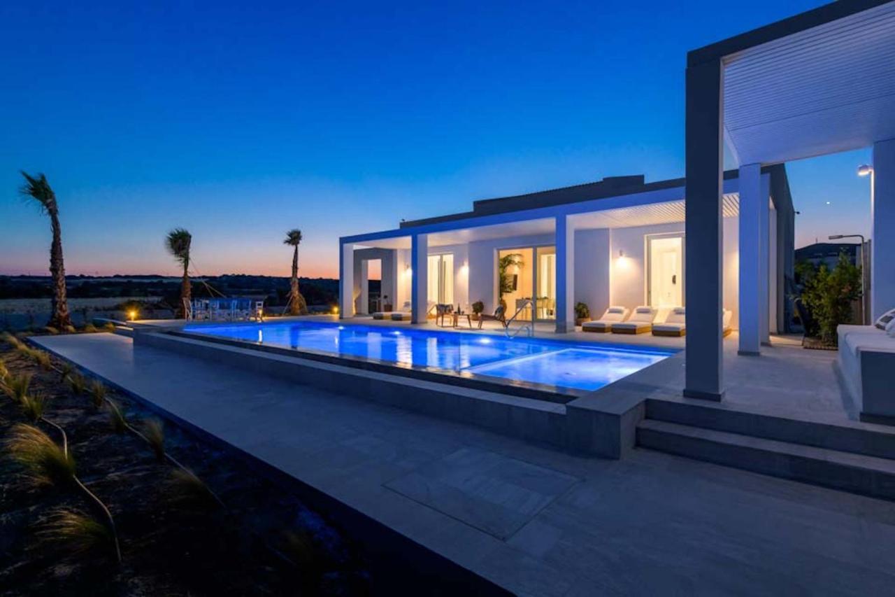 Seashore Beachfront Villa Lakhaniá Exterior foto